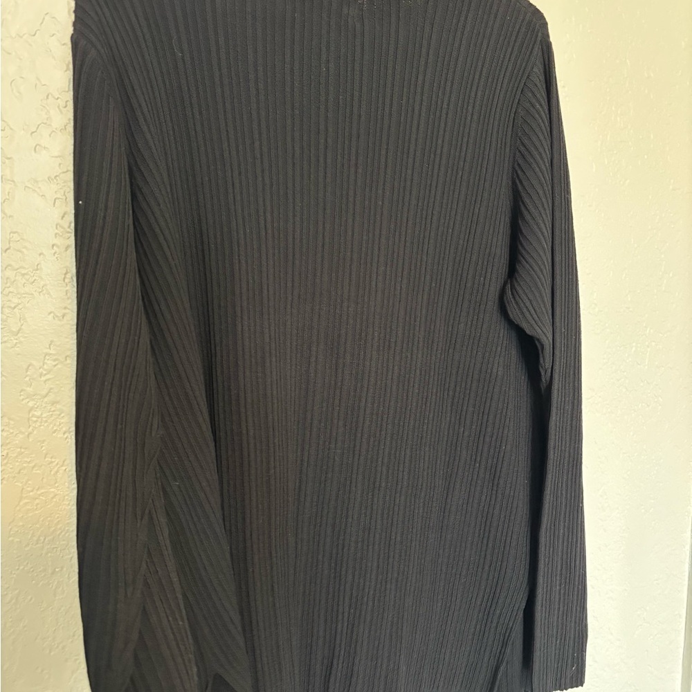 Bloomingdale's Classic Black Ribbed Long Sleeve Top - Picture 5 of 7